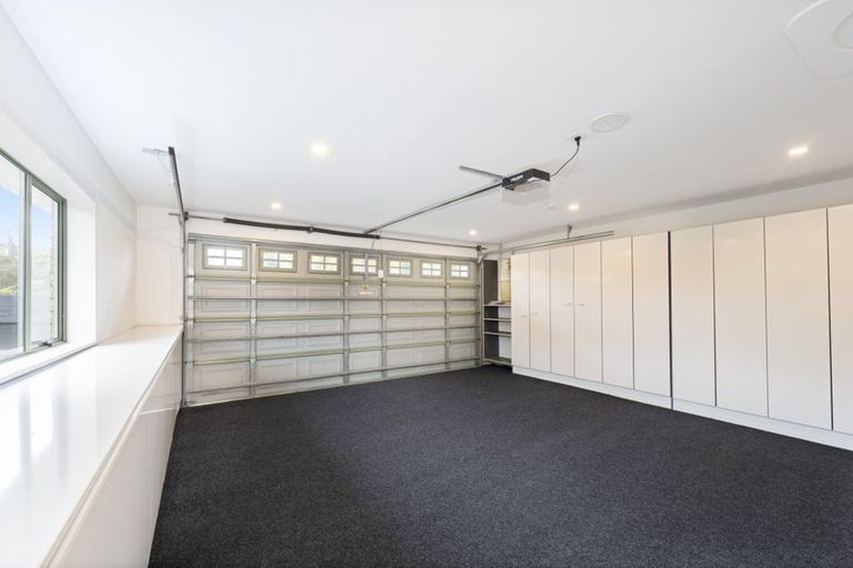 Photo of property in 2 Ferngrove Avenue, Ranui, Auckland, 0612