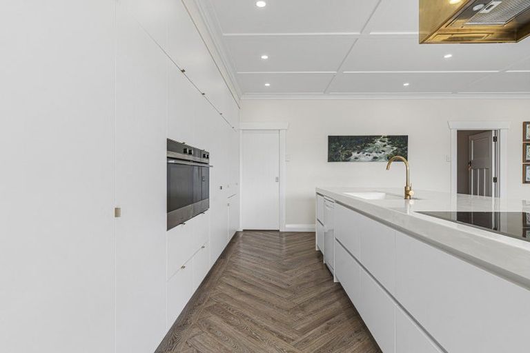 Photo of property in 33 Ballance Street, Lower Vogeltown, New Plymouth, 4310