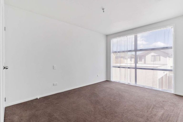 Photo of property in 210 Porchester Road, Takanini, 2112