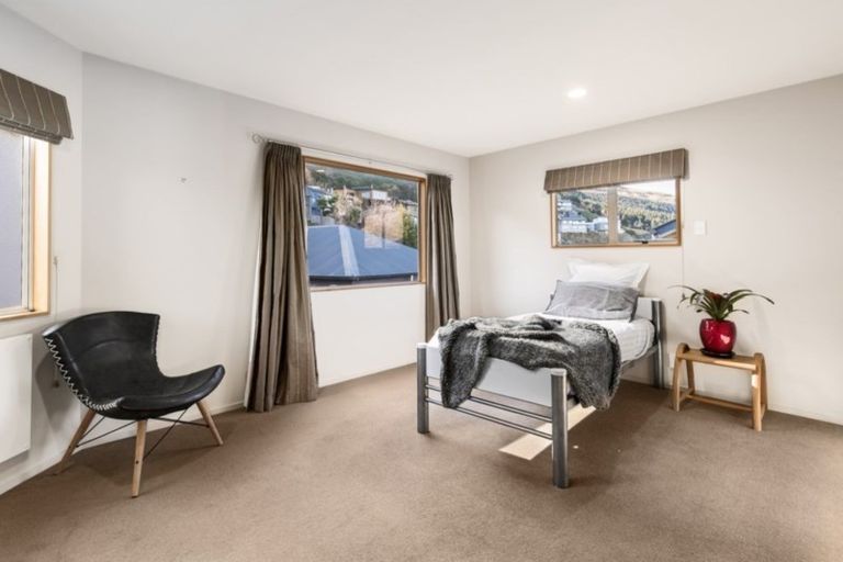 Photo of property in 70 Hensman Road, Queenstown, 9300