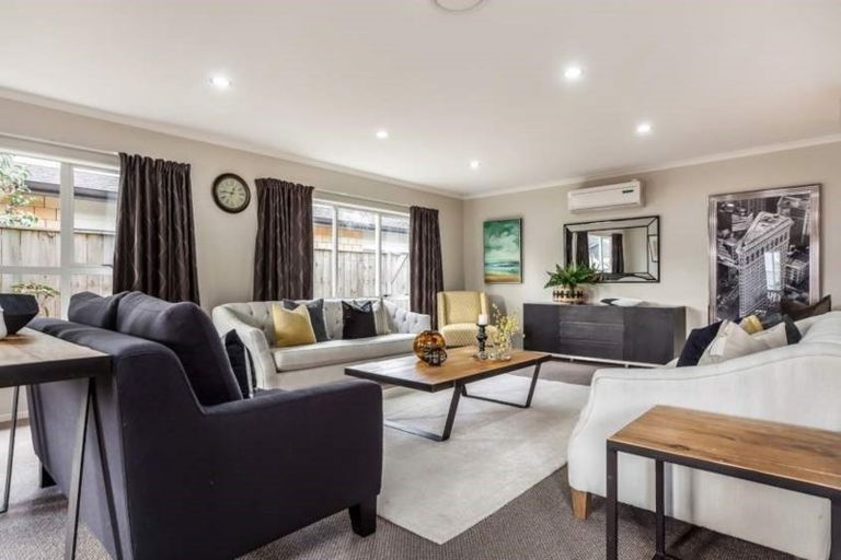Photo of property in 15 Coolaghy Drive, Flat Bush, Auckland, 2019