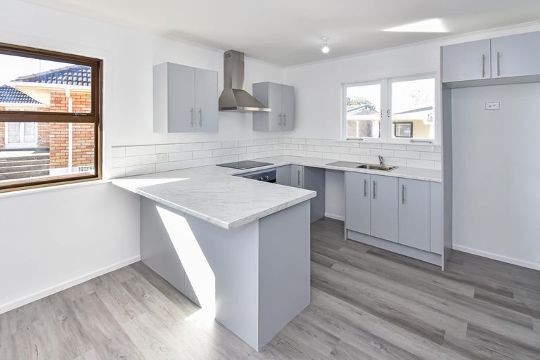 Photo of property in 4 Coles Place, Manurewa, Auckland, 2102