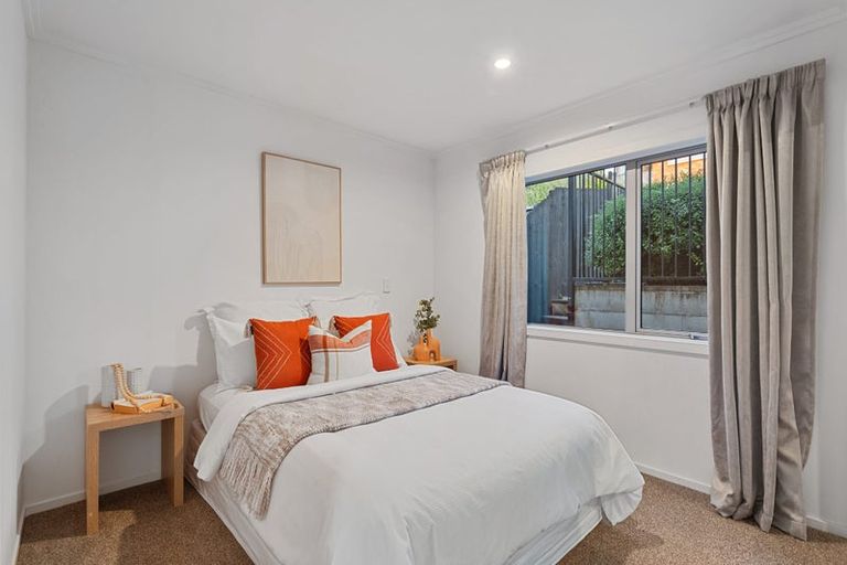 Photo of property in 1/158 Centaurus Road, Saint Martins, Christchurch, 8022