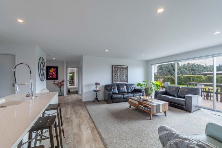 Photo of property in 30 Kakariki Way, Otatara, Invercargill, 9879