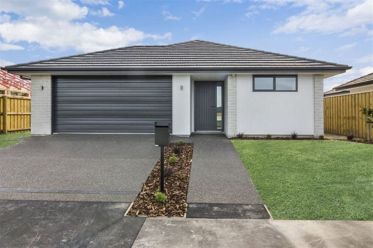 Photo of property in 29 Fairhall Street, Rolleston, 7615