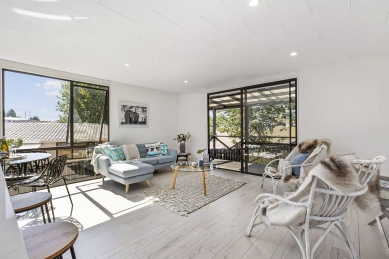 Photo of property in 1/61 Hindmarsh Street, Henderson, Auckland, 0612