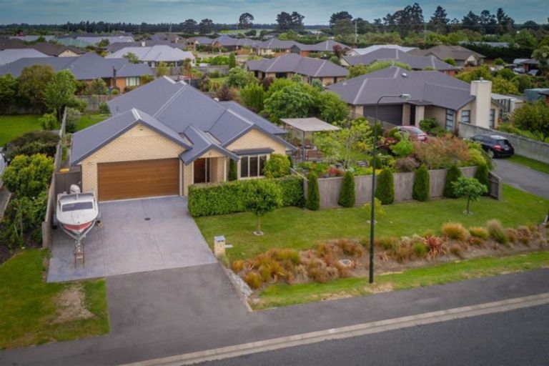 Photo of property in 43 Burnham School Road, Rolleston, 7614