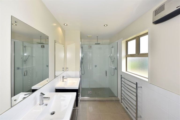 Photo of property in 47 Westpark Drive, Burnside, Christchurch, 8053