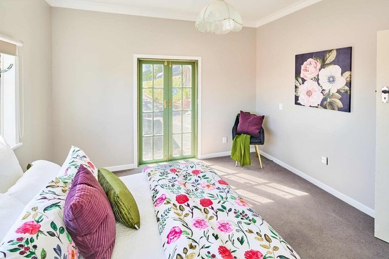 Photo of property in 28 Chesterton Street, Johnsonville, Wellington, 6037