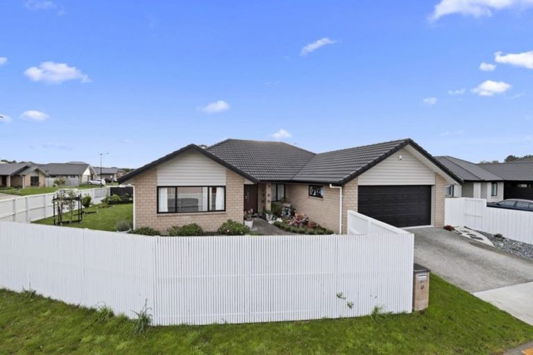 Photo of property in 8 Chalgrove Road, Huntington, Hamilton, 3210