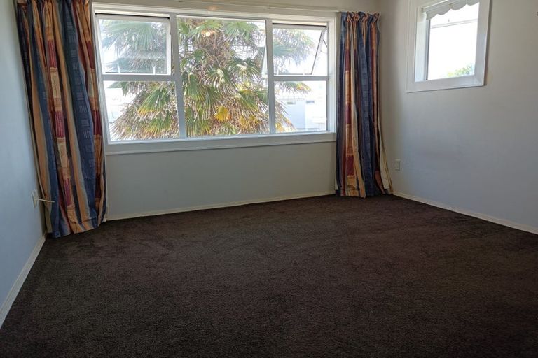 Photo of property in 2/22 Clare Road, St Albans, Christchurch, 8014