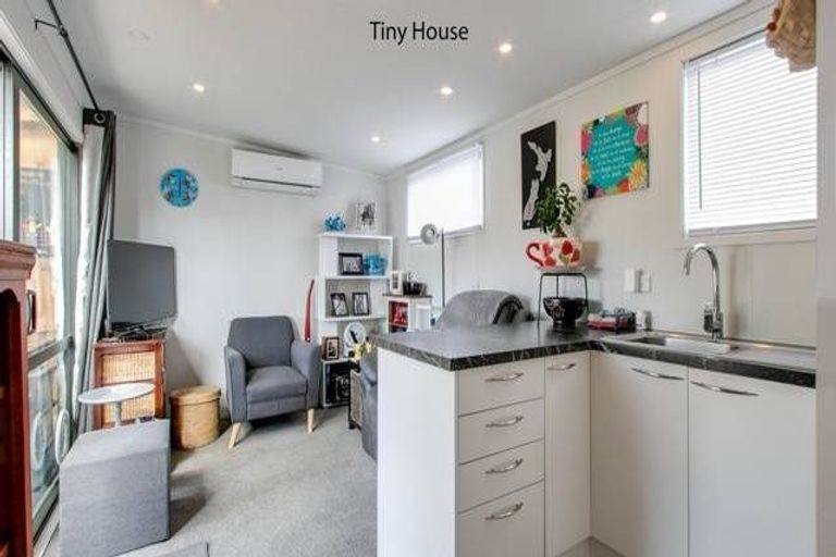 Photo of property in 7 Merton Crescent, Pirimai, Napier, 4112