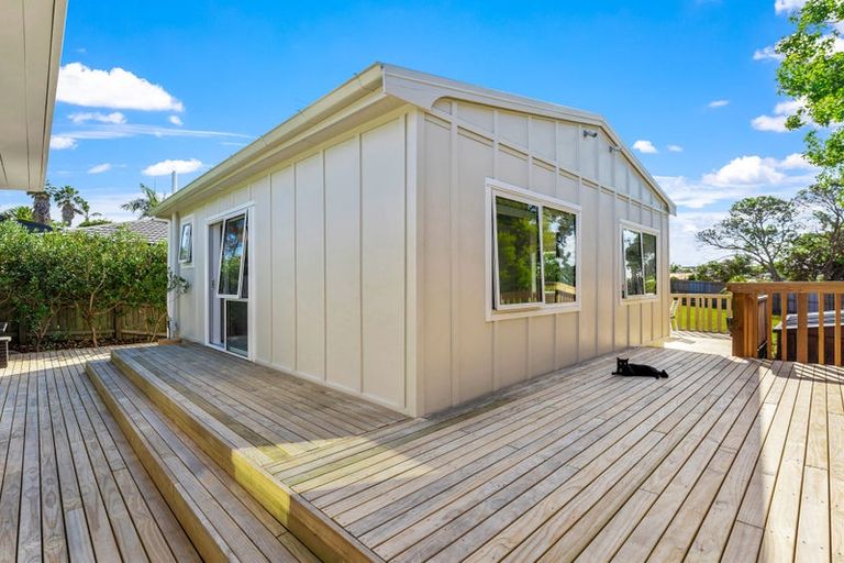 Photo of property in 851 Whangaparaoa Road, Manly, Whangaparaoa, 0930