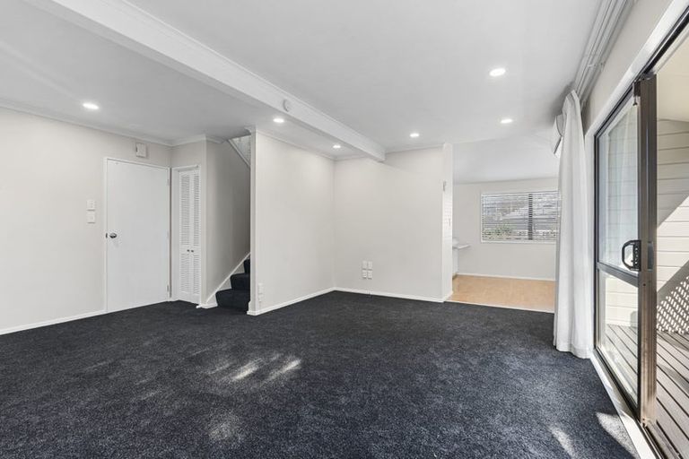 Photo of property in 149f Heta Road, Highlands Park, New Plymouth, 4312