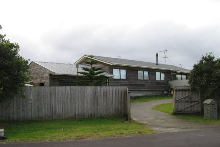 Photo of property in 2 Thistle Terrace, Omaha, 0986