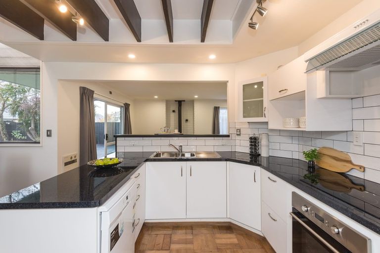 Photo of property in 22 Saint Pauls Place, Burwood, Christchurch, 8083