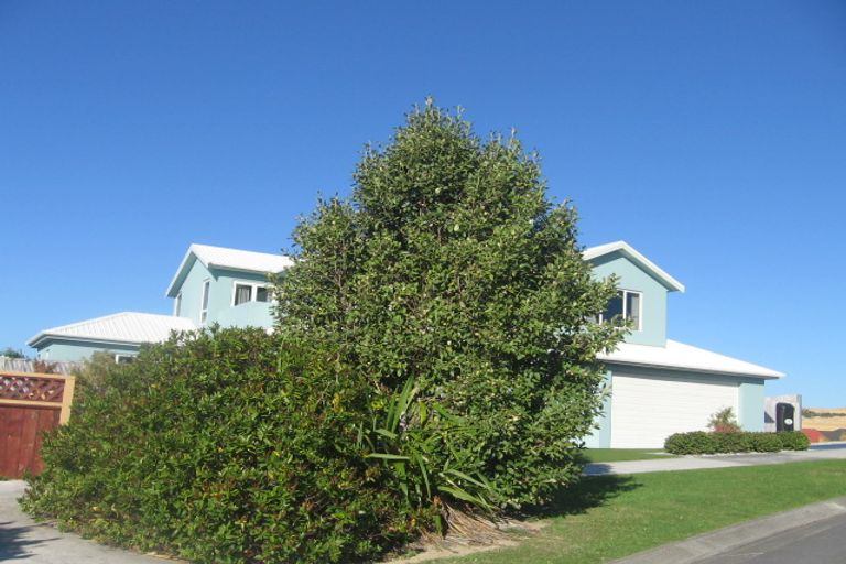 Photo of property in 6 The Masthead, Whitby, Porirua, 5024