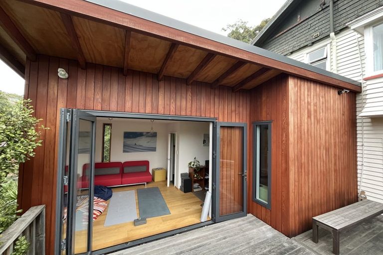 Photo of property in 24 Valley Road, Cashmere, Christchurch, 8022