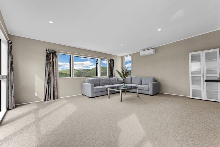 Photo of property in 308 Paparata Road, Bombay, 2675