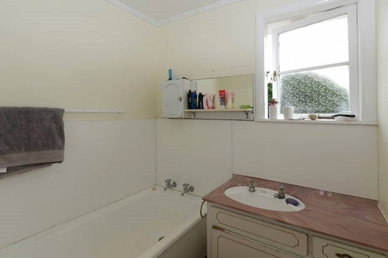 Photo of property in 90 Grandview Road, Nawton, Hamilton, 3200