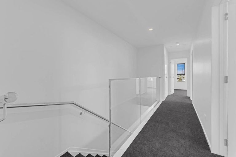 Photo of property in 53 Auranga Drive, Karaka, Papakura, 2113