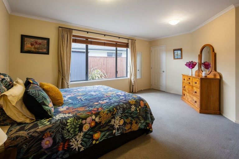 Photo of property in 20 San Clemento Way, Rototuna, Hamilton, 3210