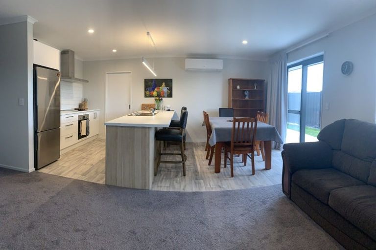 Photo of property in 2 Frogmore Way, Rolleston, 7615