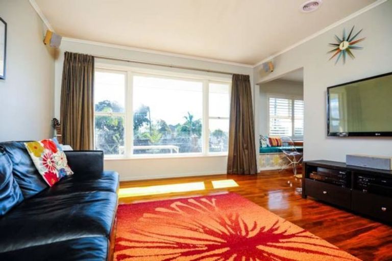 Photo of property in 59 Mcintyre Road, Mangere Bridge, Auckland, 2022