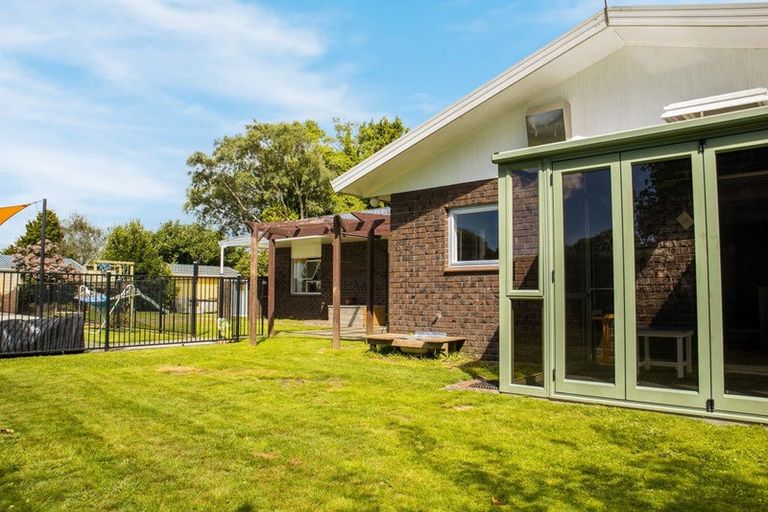 Photo of property in 24 Pembroke Road, Stratford, 4332