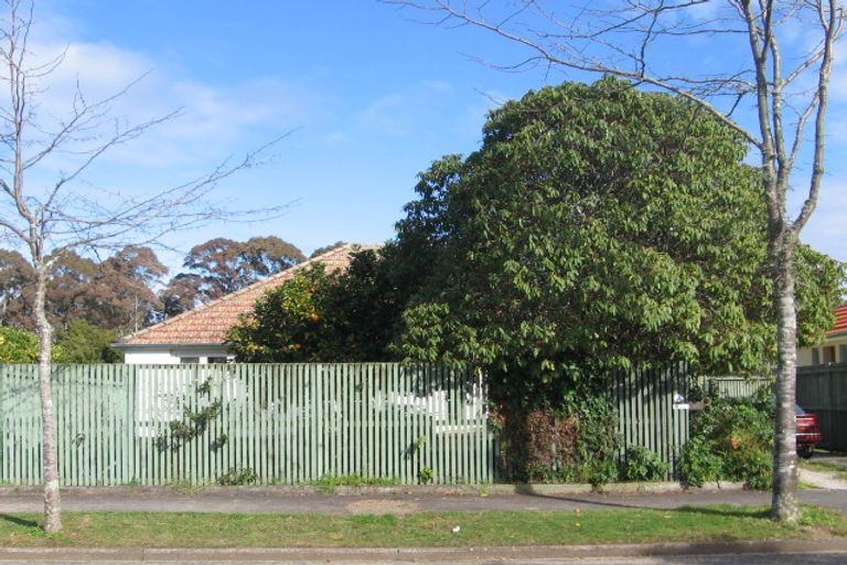 Photo of property in 56 Jellicoe Drive, Hamilton East, Hamilton, 3216