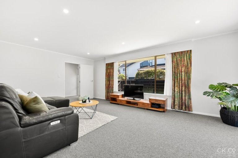 Photo of property in 19b Totara Crescent, Woburn, Lower Hutt, 5010