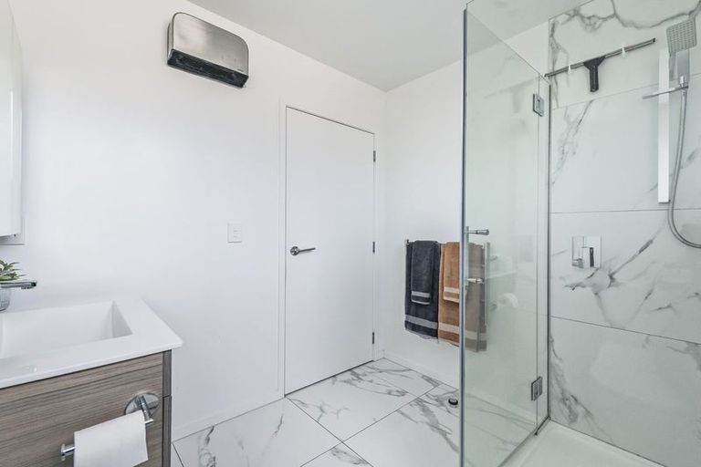 Photo of property in 5 Bings Lane, Richmond, Christchurch, 8013