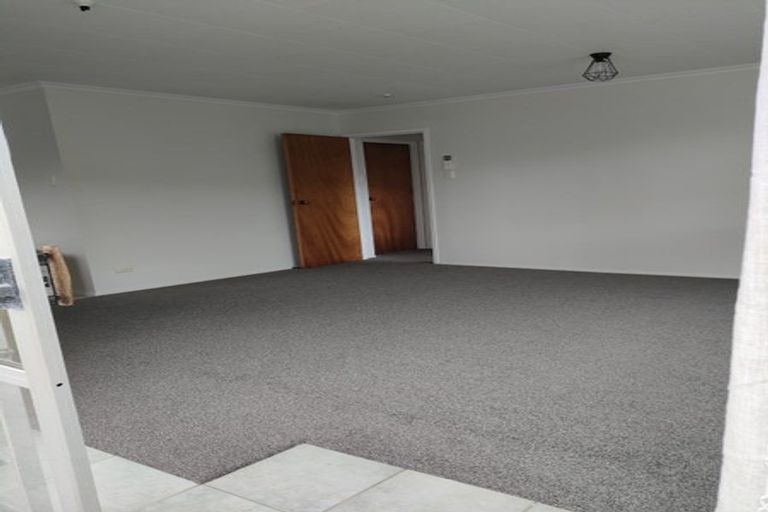 Photo of property in 82 Hine Street, New Plymouth, 4310