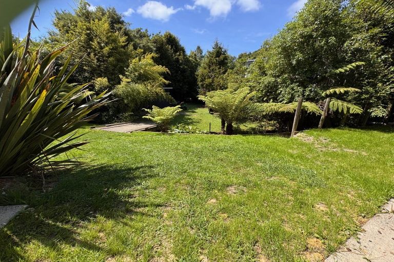 Photo of property in 19 Mccormicks Road, Whatamango Bay, Picton, 7281