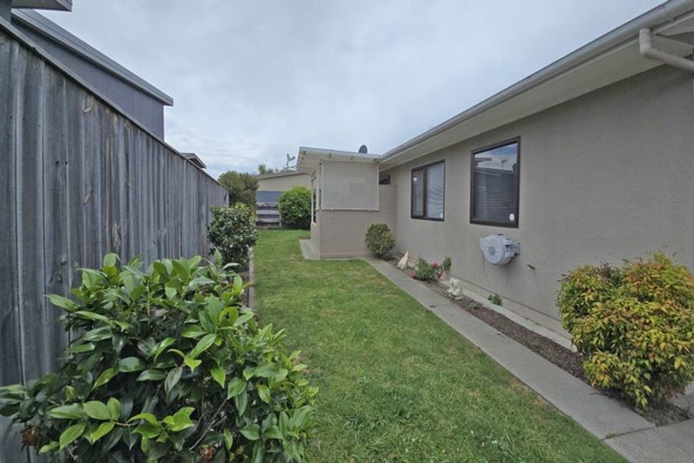 Photo of property in 56 Avondale Road, Taradale, Napier, 4112