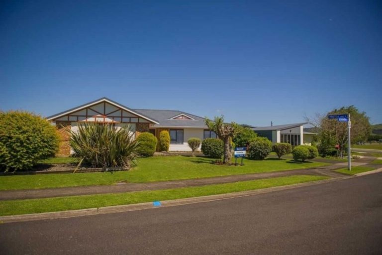 Photo of property in 11 Jacaranda Drive, Whitianga, 3510
