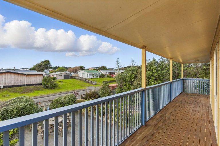 Photo of property in 9 Takitimu Street, Waitarere Beach, Levin, 5510