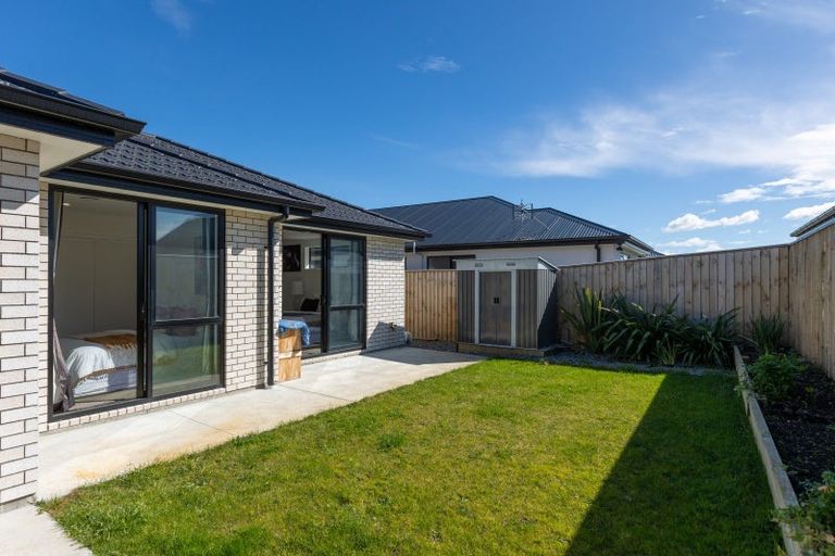 Photo of property in 21 Blue Jacket Drive, Halswell, Christchurch, 8025