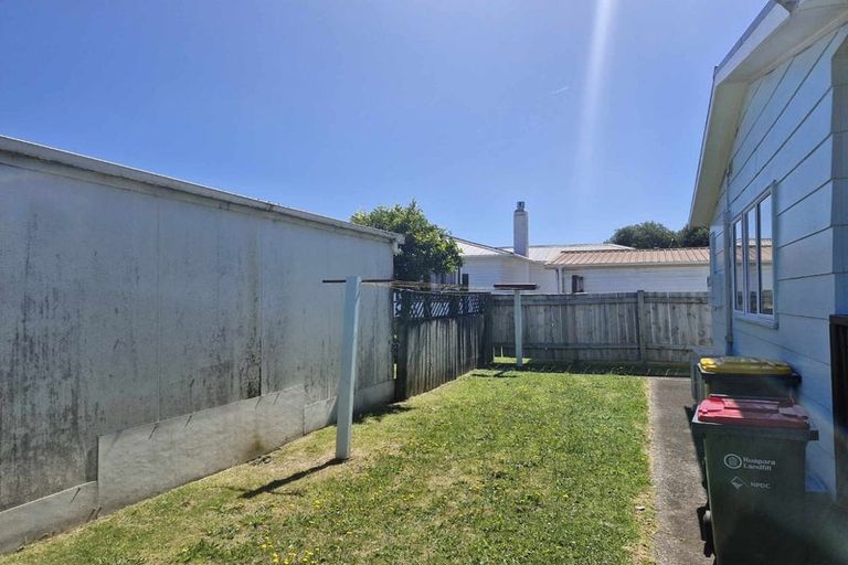 Photo of property in 12 Karaka Street, Merrilands, New Plymouth, 4312