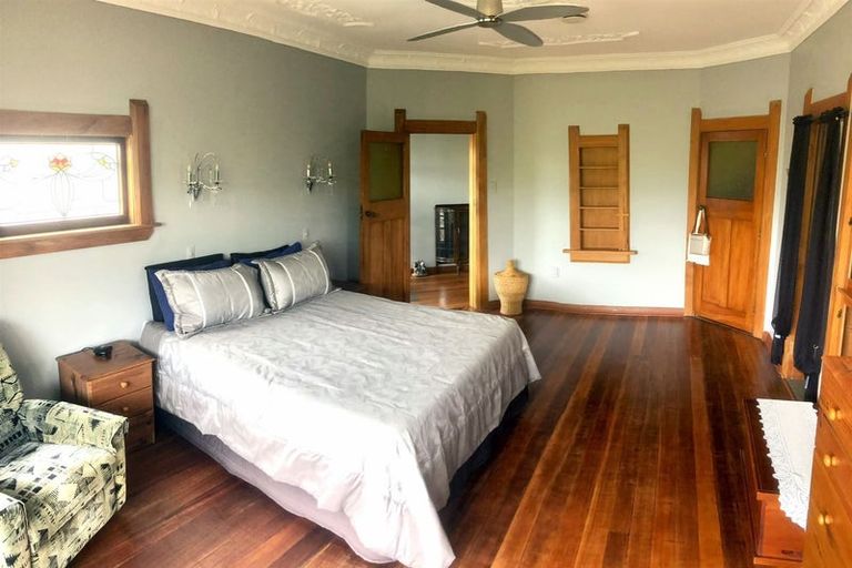 Photo of property in 1 Tavistock Place, Waipukurau, 4200