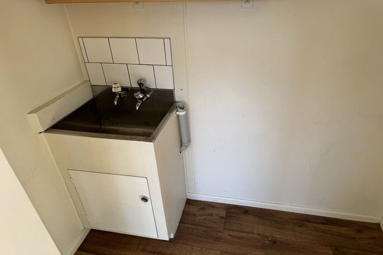 Photo of property in 4/707 Saint Aubyn Street East, Parkvale, Hastings, 4122