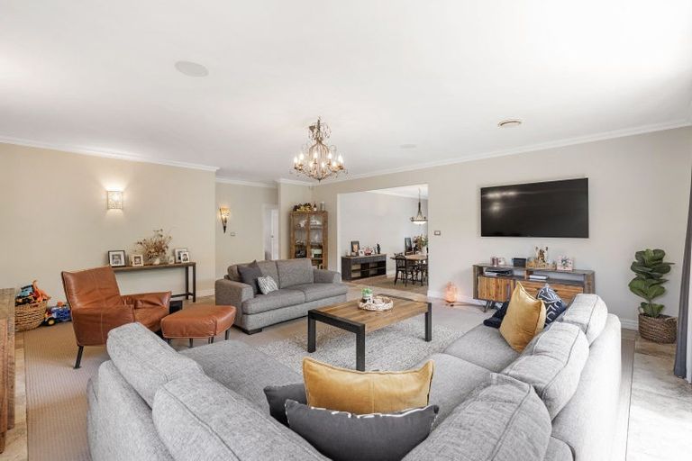Photo of property in 6 Carlton Avenue, Palmerston North, 4414