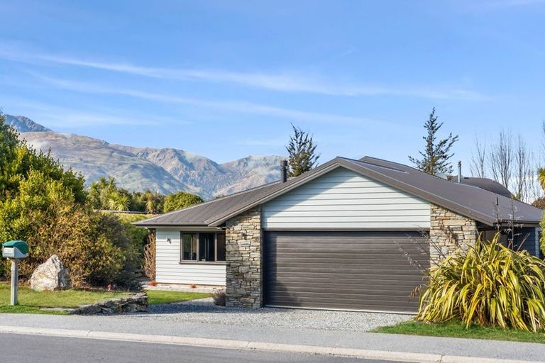 Photo of property in 82 Nichol Street, Lake Hawea, Wanaka, 9382
