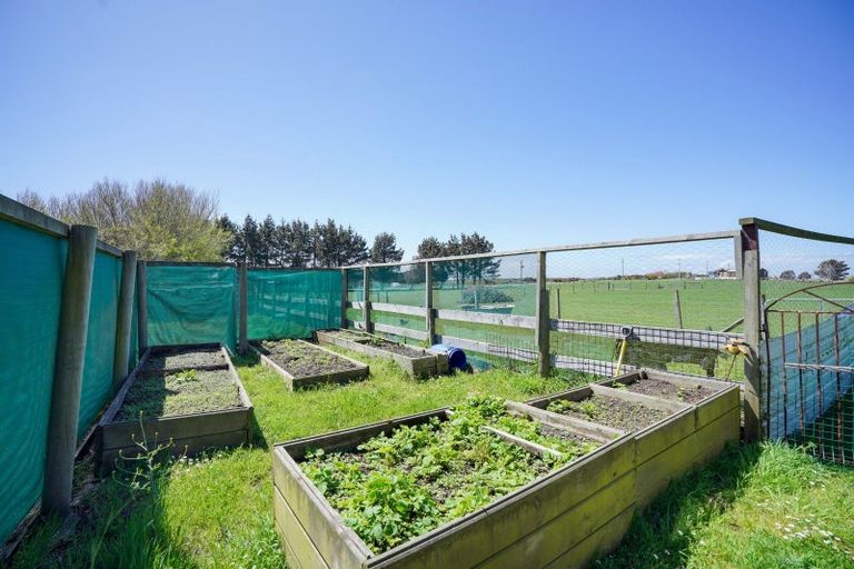 Photo of property in 44 Princes Road, Greenhills, Invercargill, 9877