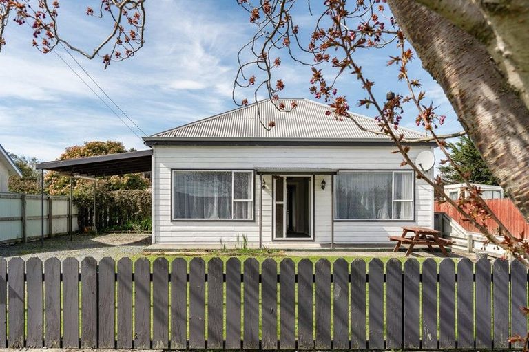 Photo of property in 79 Spenser Street, Milton, 9220