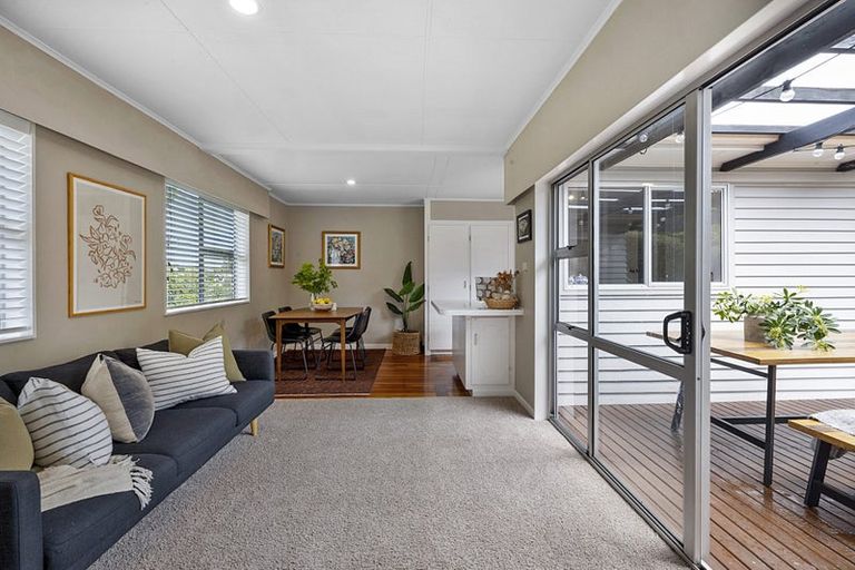 Photo of property in 1 Horne Street, Hurdon, New Plymouth, 4310