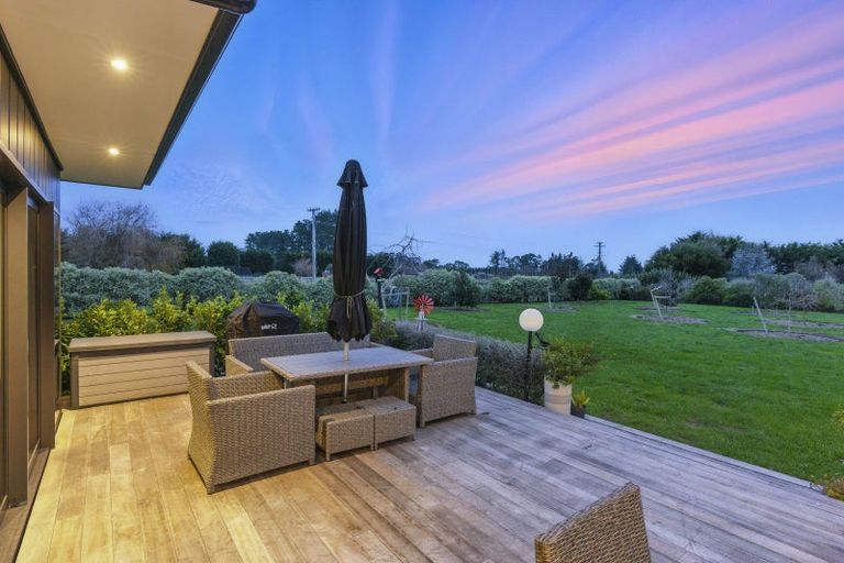 Photo of property in 518 Hickford Road, Foxton, 4891