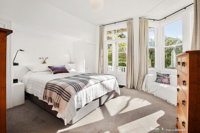 Photo of property in 78 Overtoun Terrace, Hataitai, Wellington, 6021