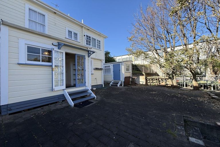 Photo of property in 10 Daniell Street, Newtown, Wellington, 6021