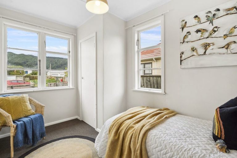 Photo of property in 53 Hewer Crescent, Naenae, Lower Hutt, 5011